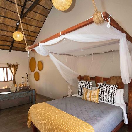 Gwango Elephant Lodge Dete Kültér fotó
